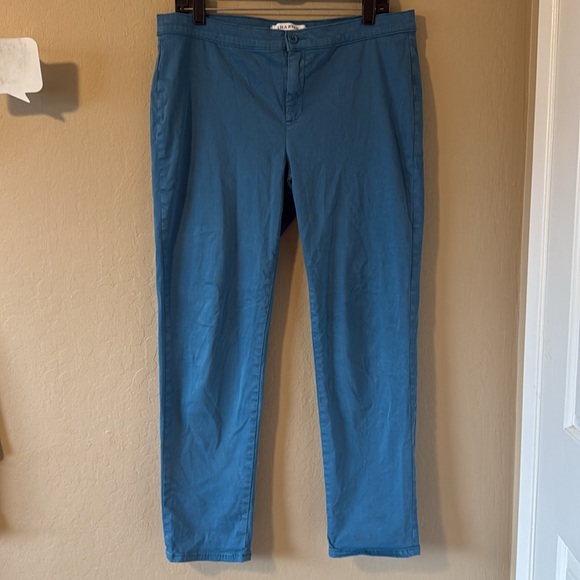 Lila Ryan Women’s Teal Color Stretch Pants size 14 - Picture 2 of 11